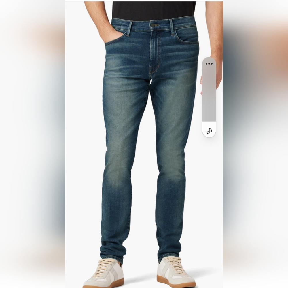 Joe’s | Men’s The Tapered Slim Bootcut Jeans sz 33 w 98% Cotton